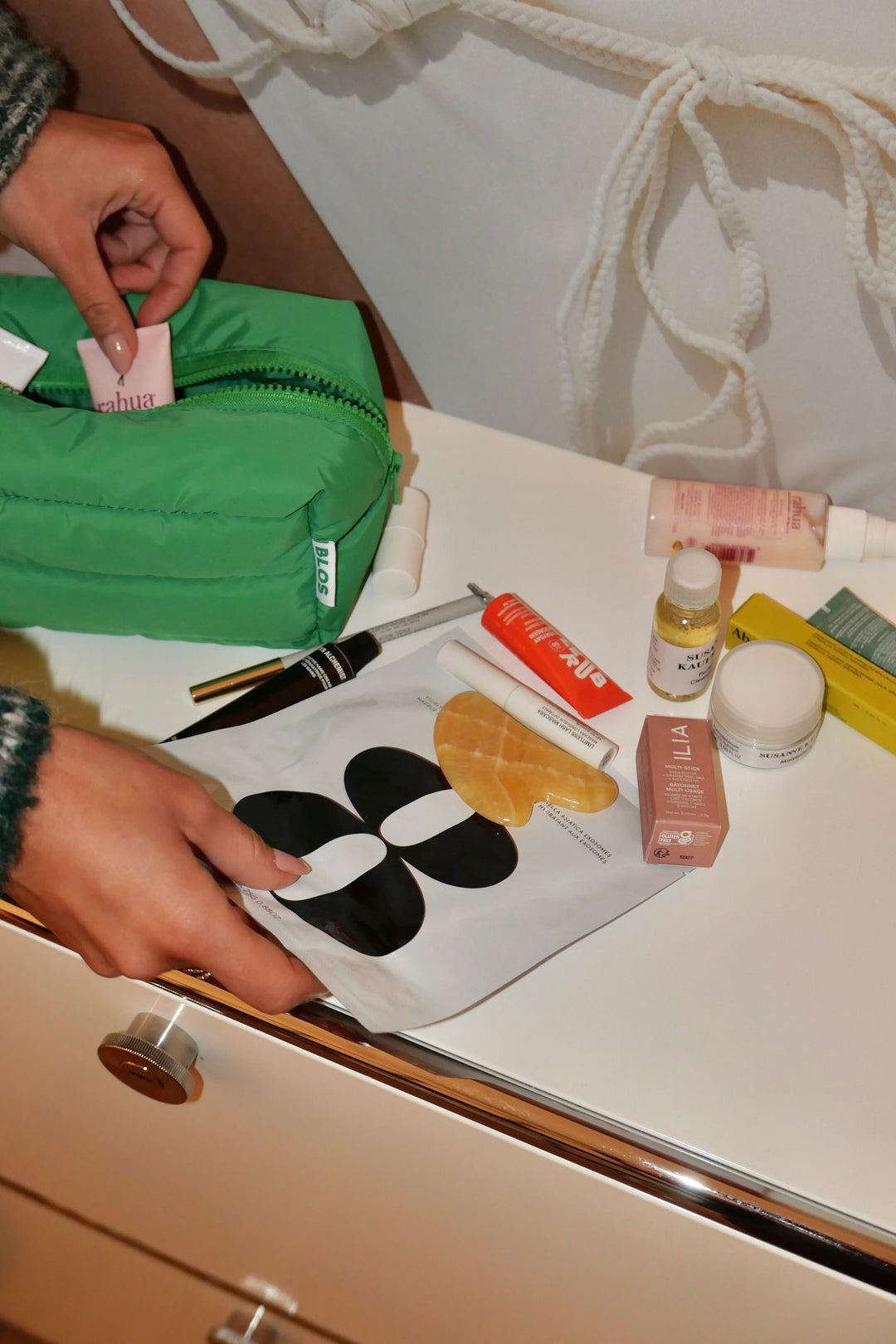 The Blos Surprise Birthday Bag