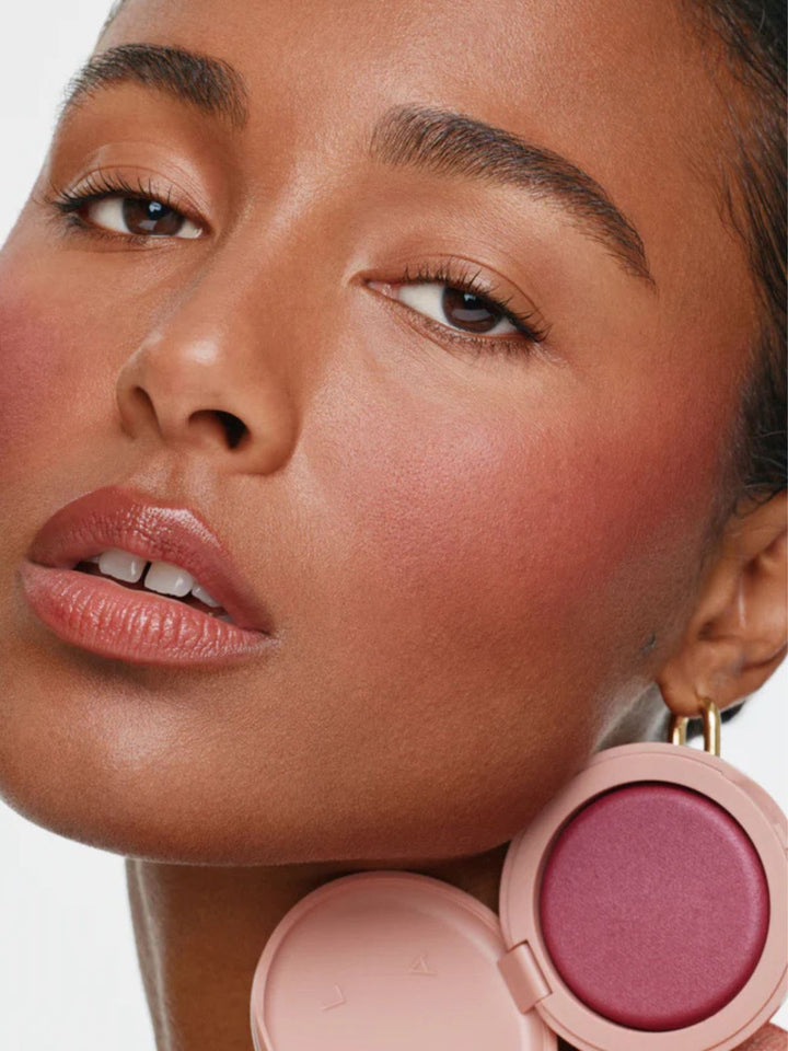 Soft Focus Blurring Blush