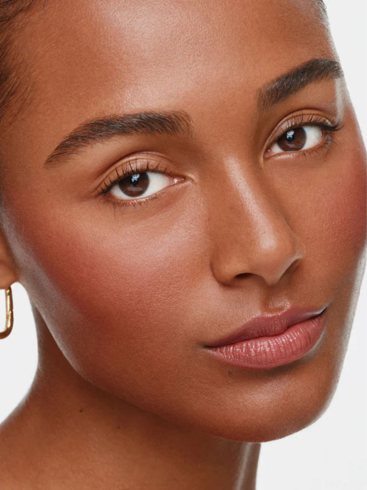 Soft Focus Blurring Blush
