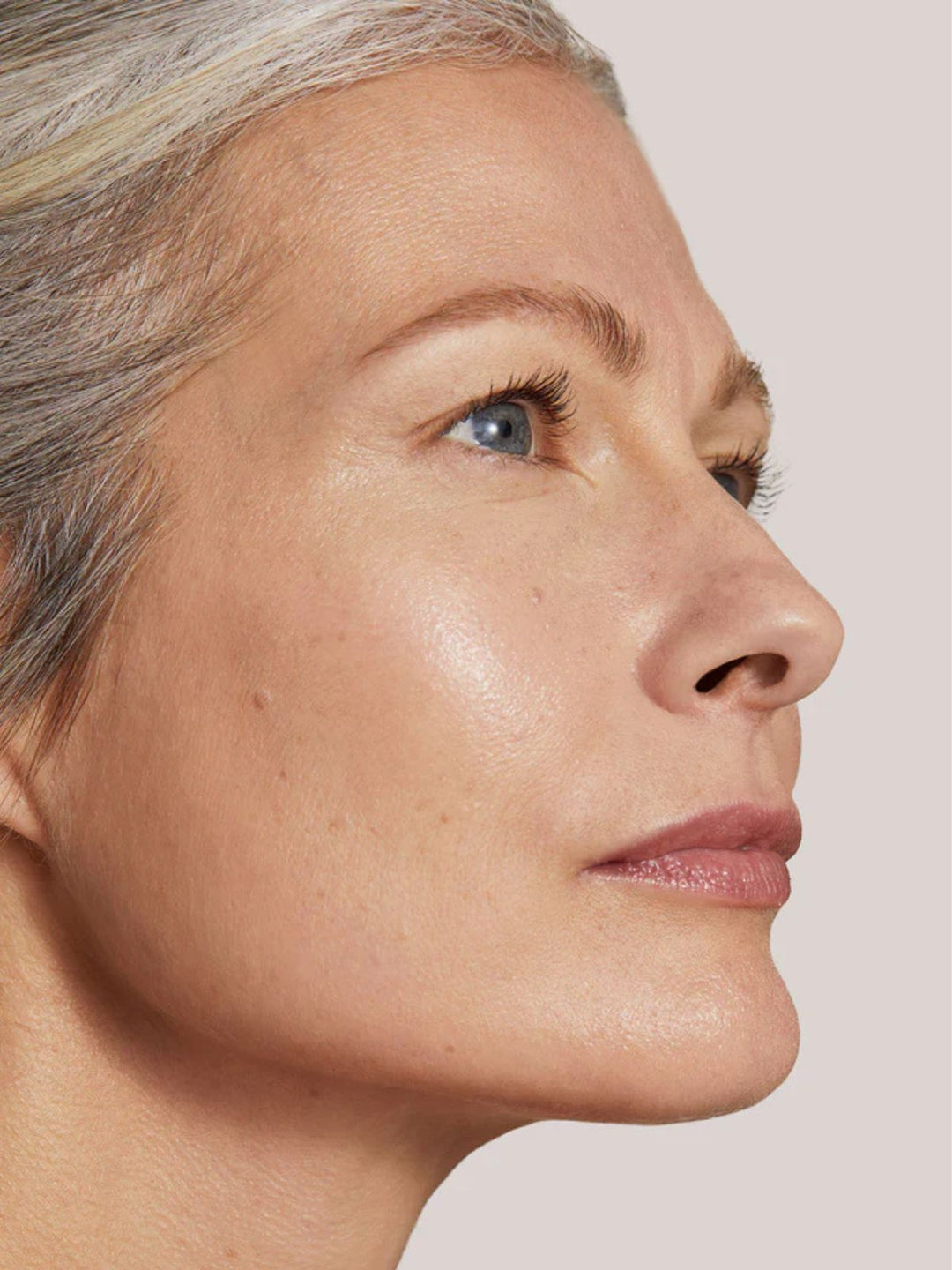 Ilia Beauty Super Serum Skin Tint SPF30 Bom Bom ST5