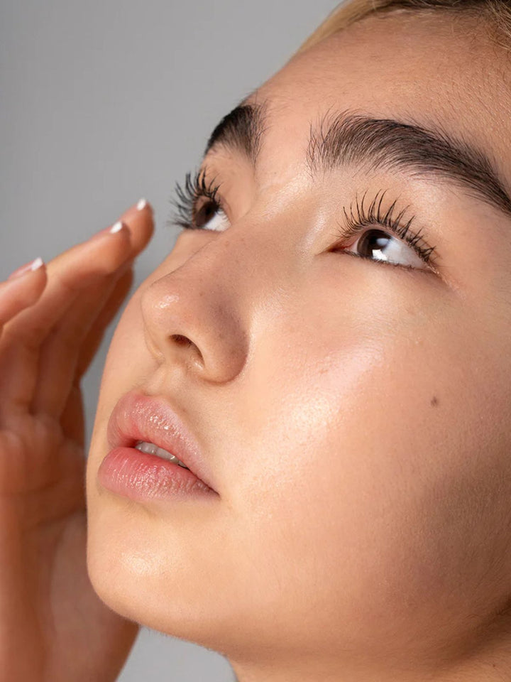 RMS Beauty Straight Up Volumizing Peptide Mascara Blos shop