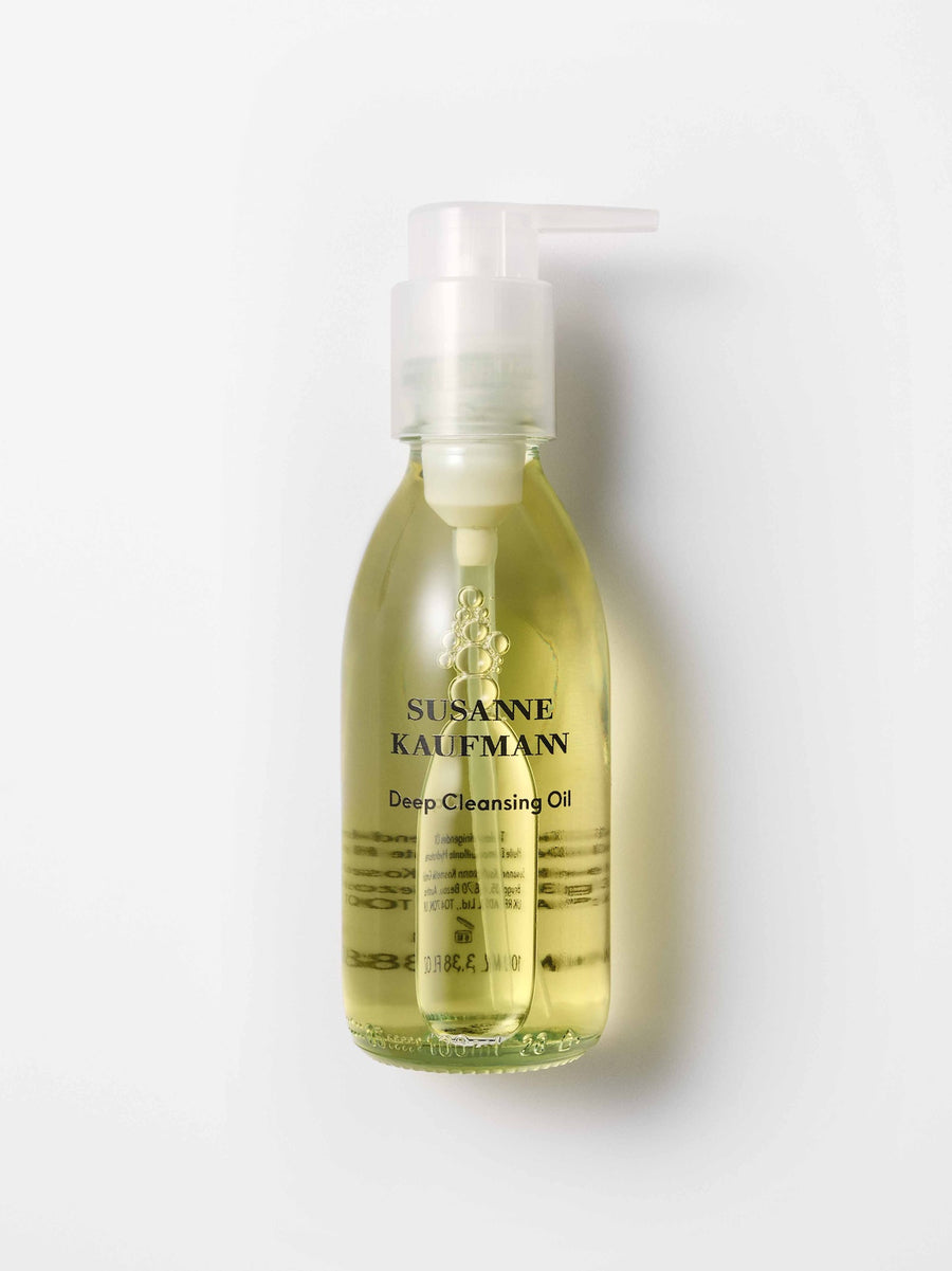 Bottle of Susanne Kaufmann Deep Cleansing Oil on a white background