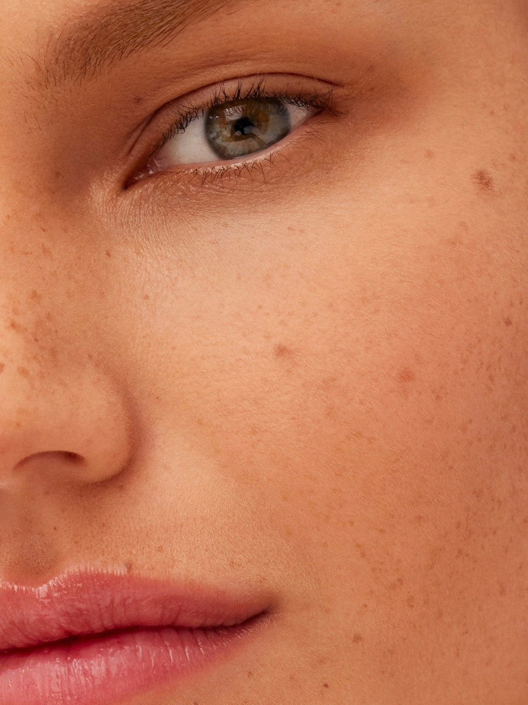 Vital Pressed Skincare Powder