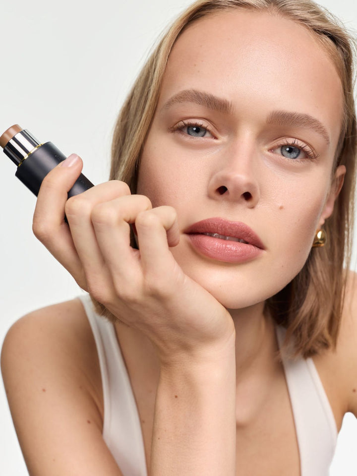 Westman Atelier Face Trace Contour Stick Biscuit