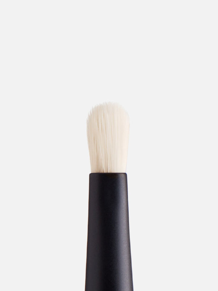 Westman Atelier Spot Check Brush