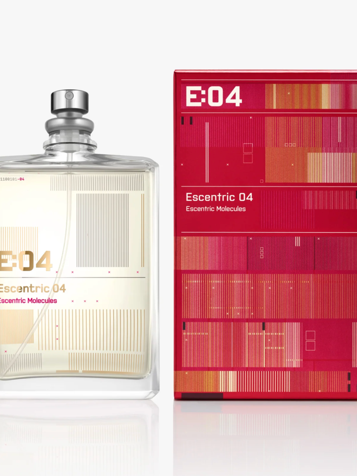 Escentric 04