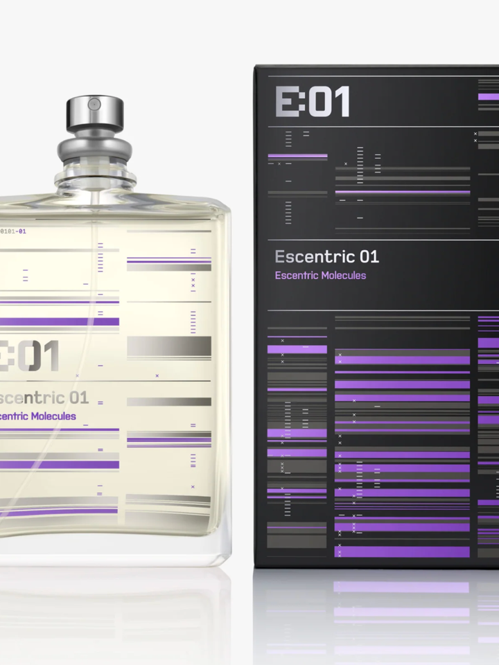 Escentric 01