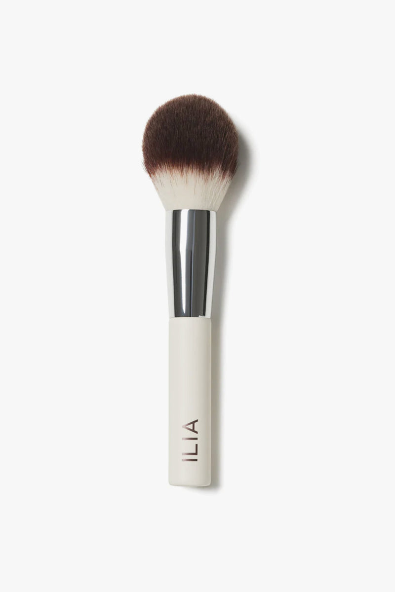 Ilia Beauty Finishing Powder Brush Blos shop